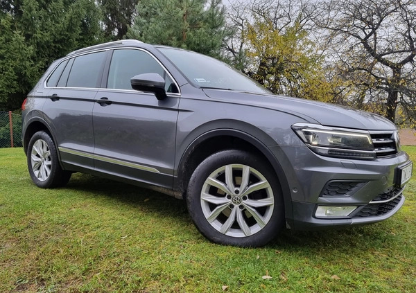 Volkswagen Tiguan cena 94200 przebieg: 154000, rok produkcji 2017 z Miłakowo małe 562